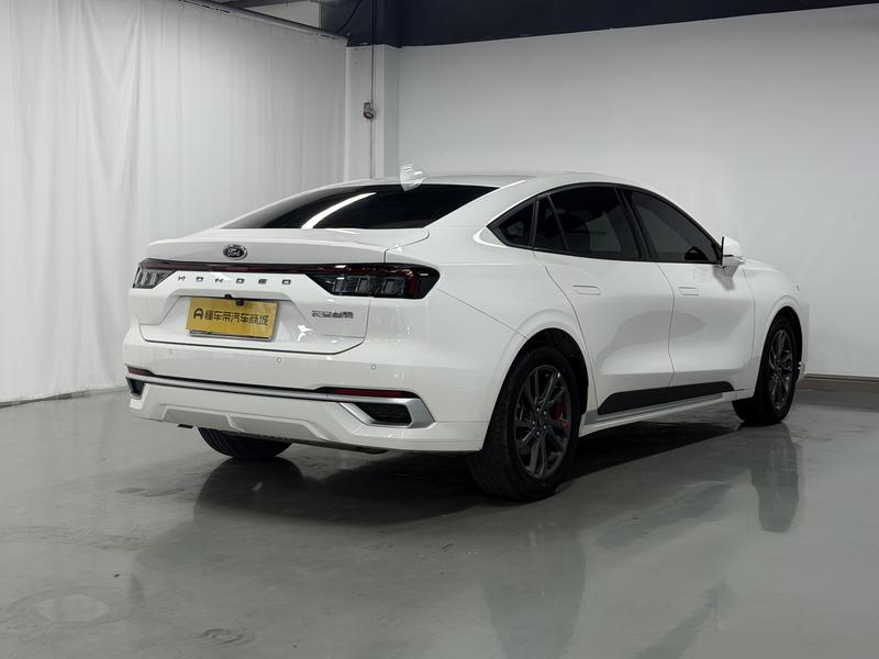 Ford Mondeo 2025