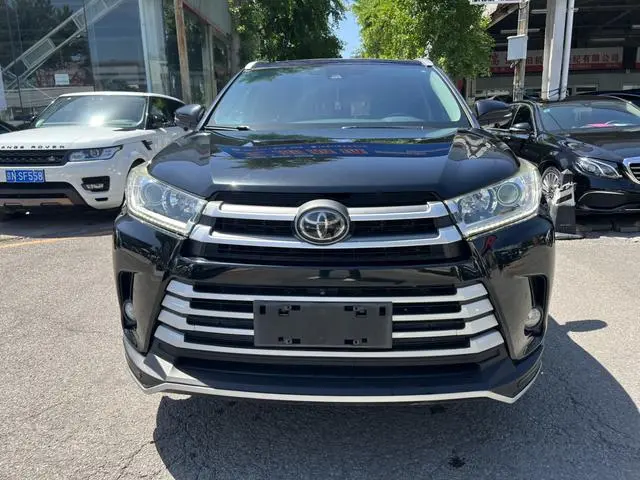 TOYOTA Highlander 2.0T four-wheel drive deluxe edition 7-seater Country V
