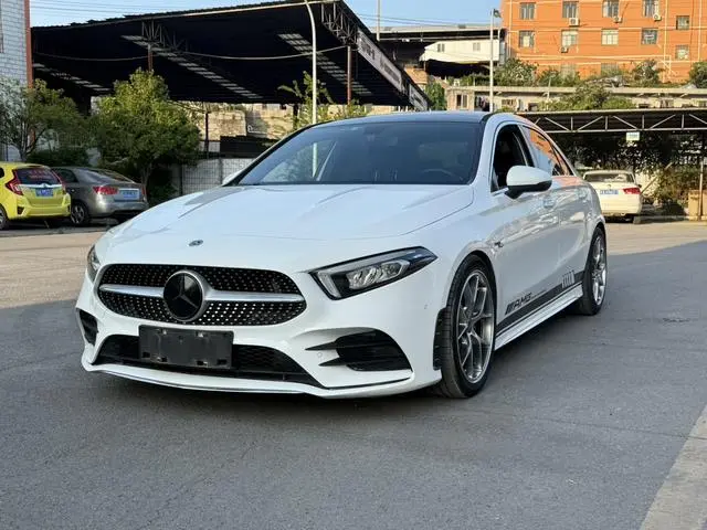 Mercedes-Benz Mercedes-Benz A-class A 200 L sports sedan