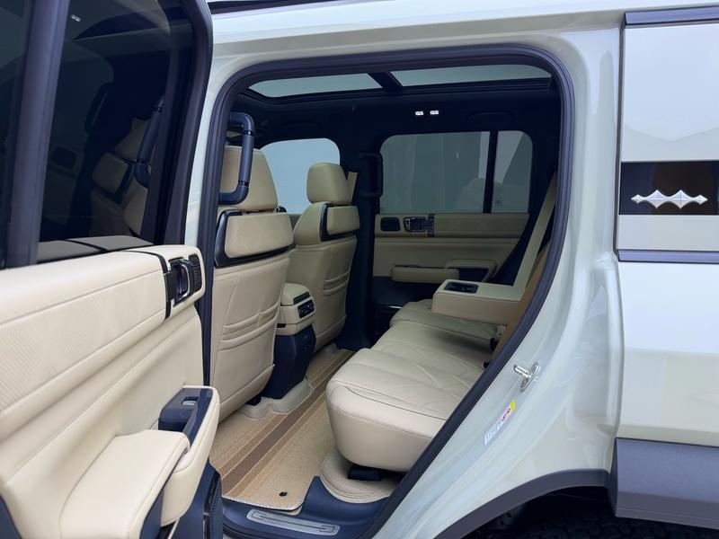 Fangchengbao Leopard 5 2023
