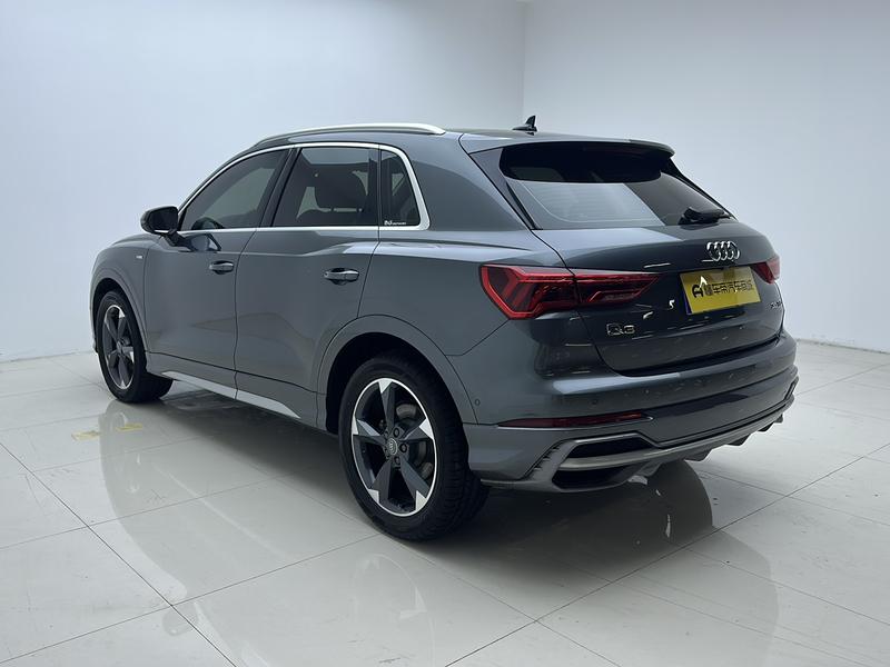 Audi Audi Q3 2021