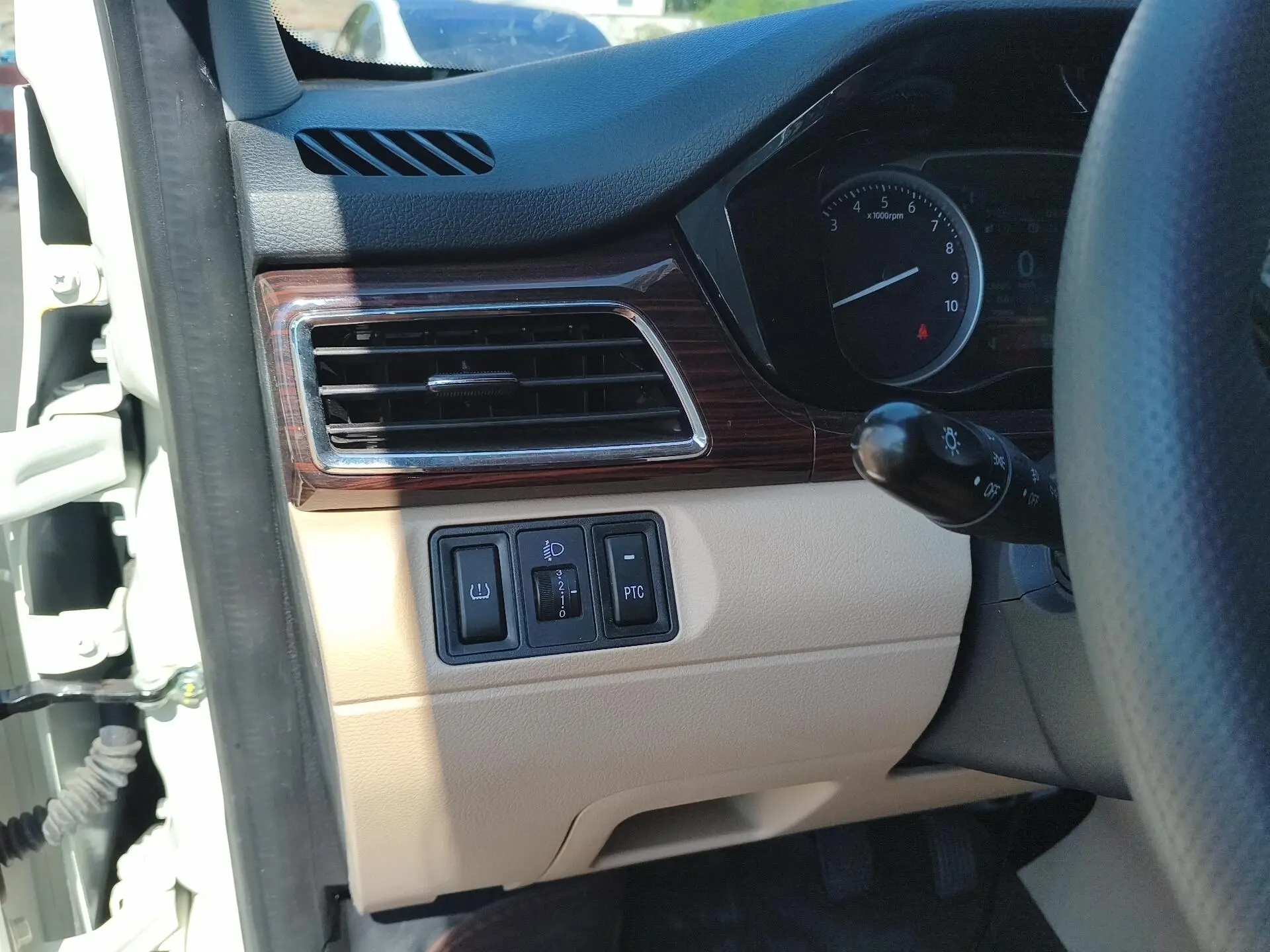 Changan Kuayue Cross Star V7 EV 239km passenger version comfortable 6 seats