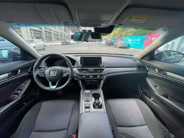 Honda Accord Rui*Hybrid 2.0L Rui Cool Edition Country VI