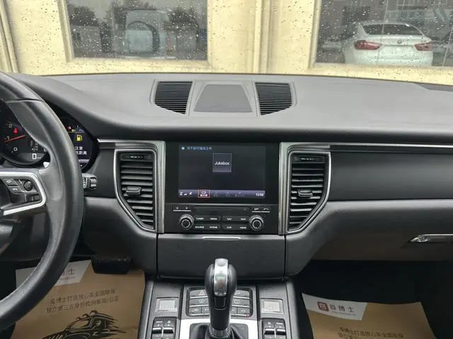 Porsche Macan Macan 2.0T