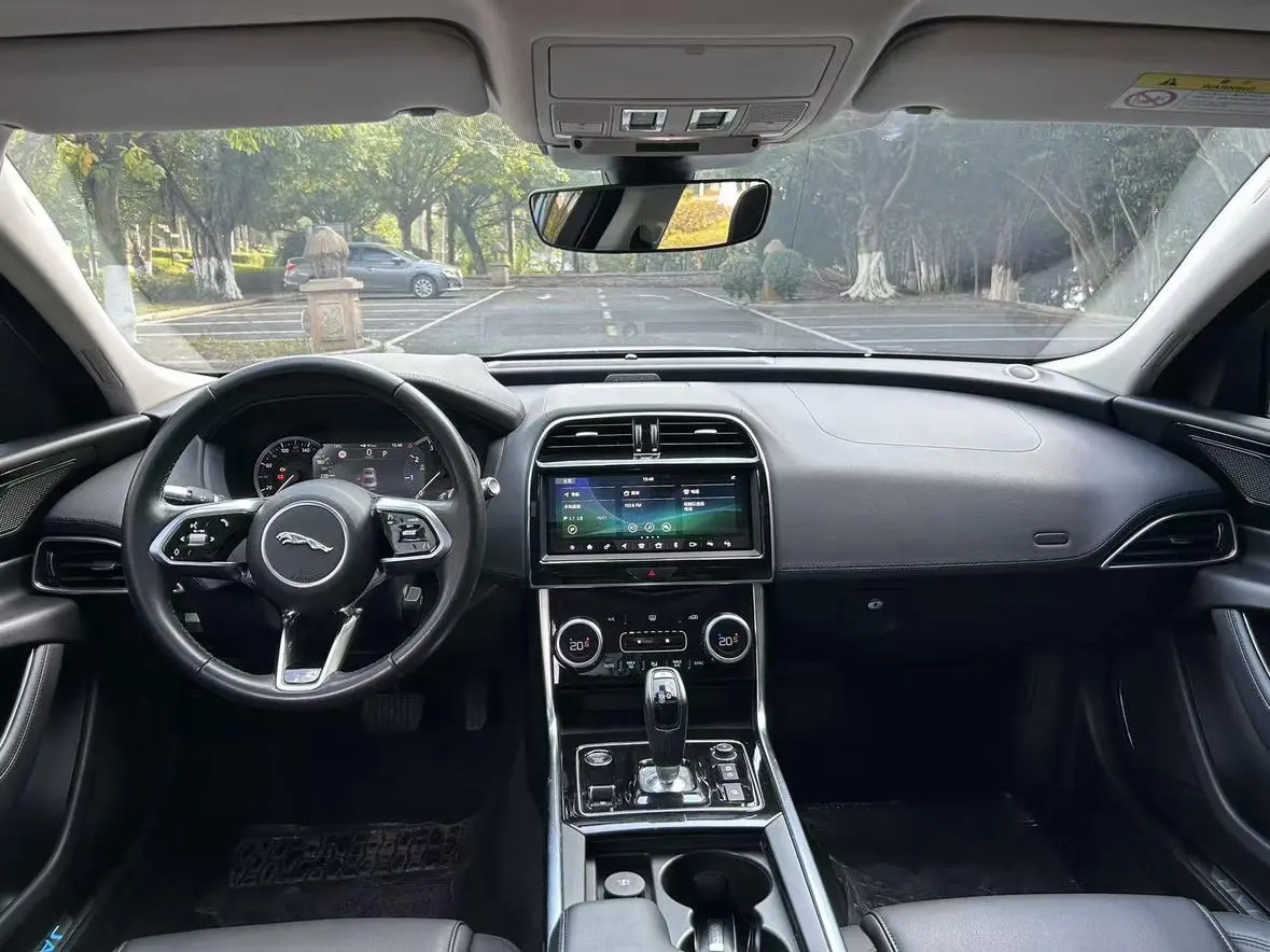 Jaguar Jaguar XEL 2.0T 200PS S Enterprising Elegant Version