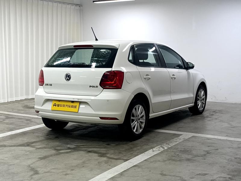 Volkswagen Polo 2014