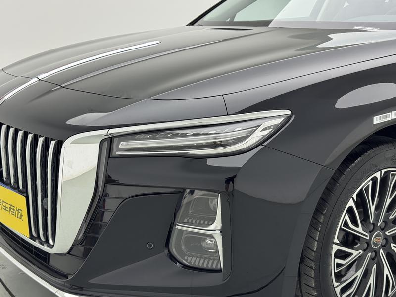 Hongqi Red Flag H5 2025