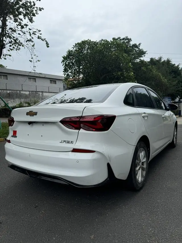 Chevrolet Cruze 1.5L Dual Clutch Enjoy Edition