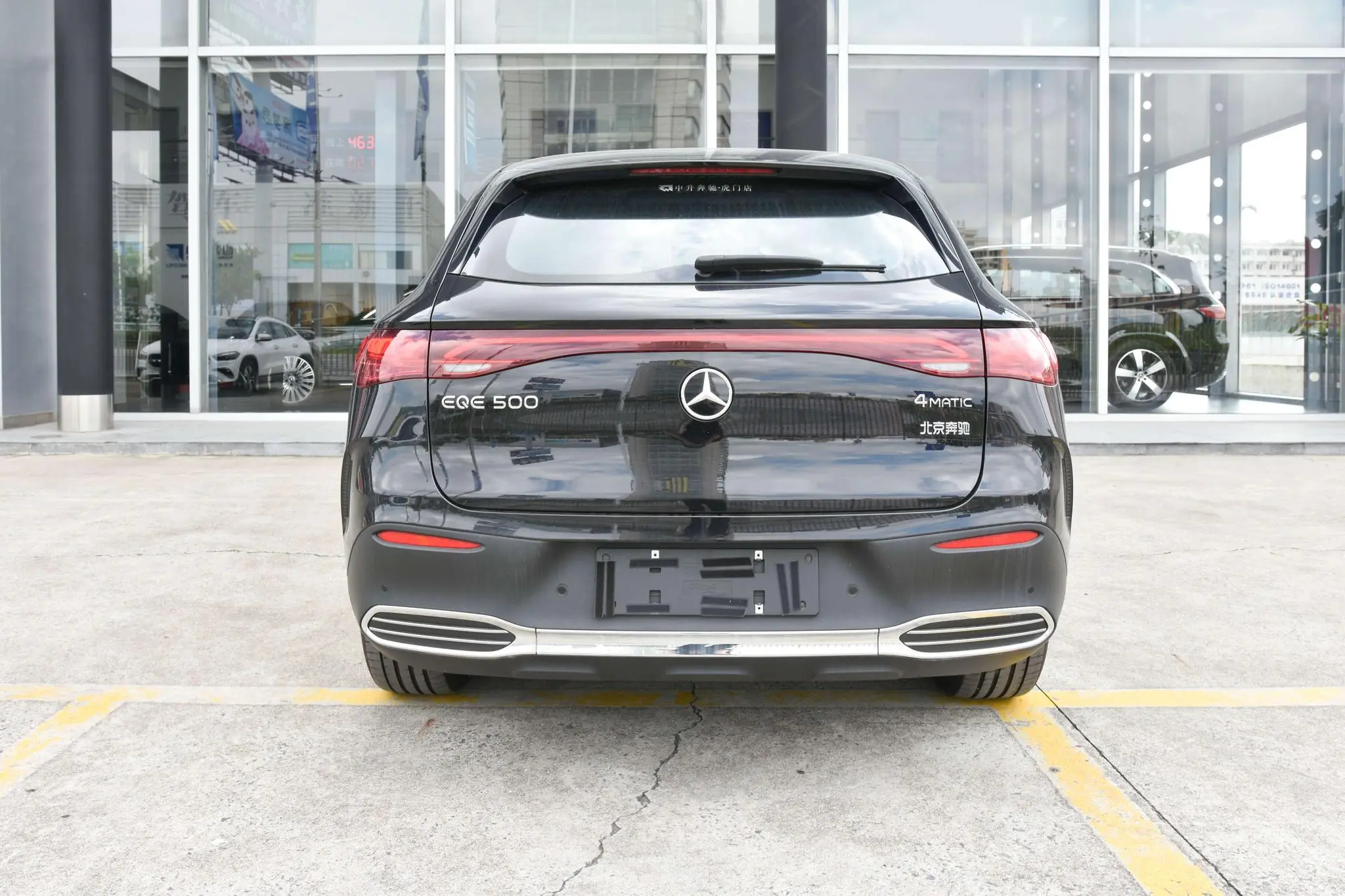 Mercedes-Benz Mercedes-Benz EQE SUV EQE SUV 500 4MATIC Pioneer Edition
