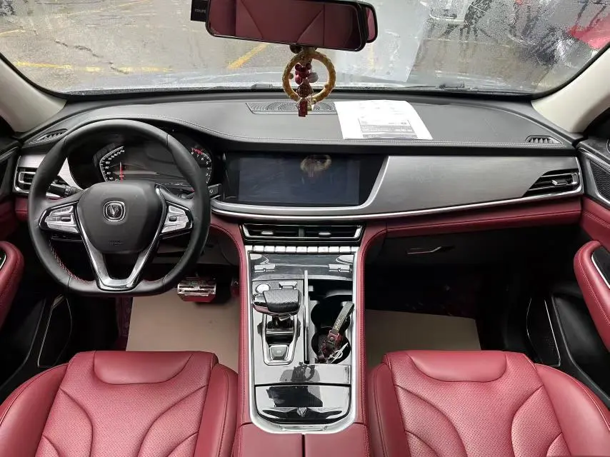 Changan Changan CS85 COUPE 1.5T dynamic version
