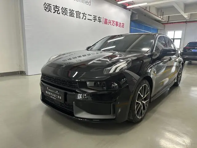 LYNK & CO Lynk 03 2.0 TD DCT Jin Pro