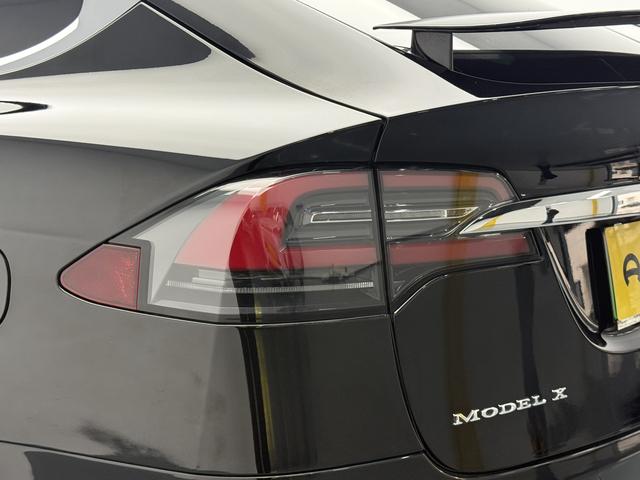 Tesla Model X 2016