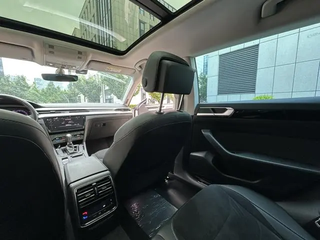 Volkswagen Volkswagen CC Hunting vehicle 330TSI Hunting version