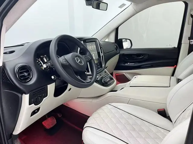 Mercedes-Benz Vito 2.0T Elite Edition 7 Seats