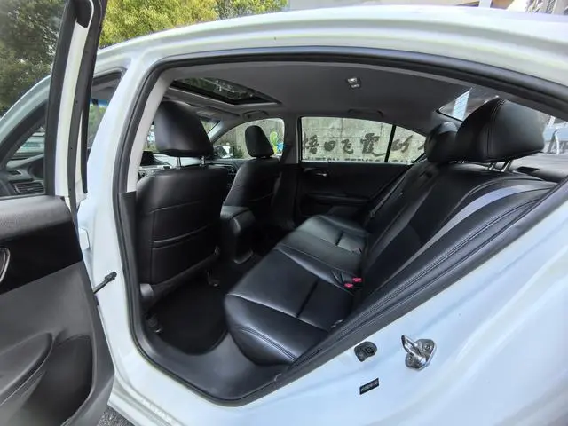 Honda Accord 2.0L Comfort Version