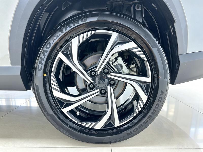 Geely Boyue 2023