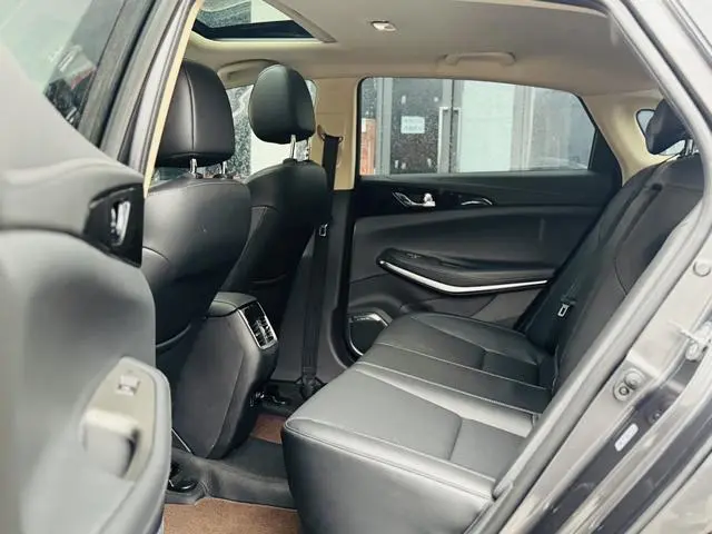 Changan Ruicheng CC Blue Whale Version 1.5T DCT Luxury