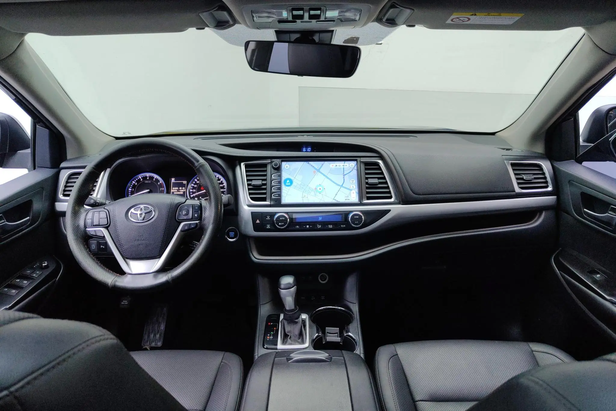 TOYOTA Highlander 2.0T four-wheel drive deluxe edition 7-seater Country V
