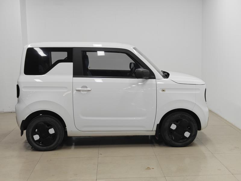 Geely Galaxy panda 2023