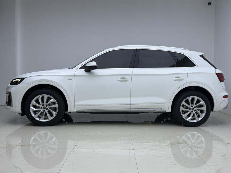 Audi Audi Q5L 2022