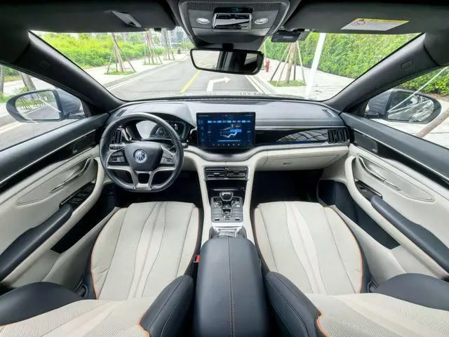 BYD Song PLUS DM DM-i 110KM two-wheel drive flagship PLUS
