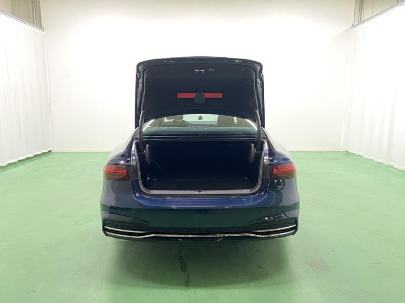 Audi Audi A7L 2024