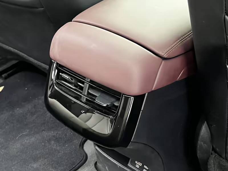 BYD Seal 07DM 2025