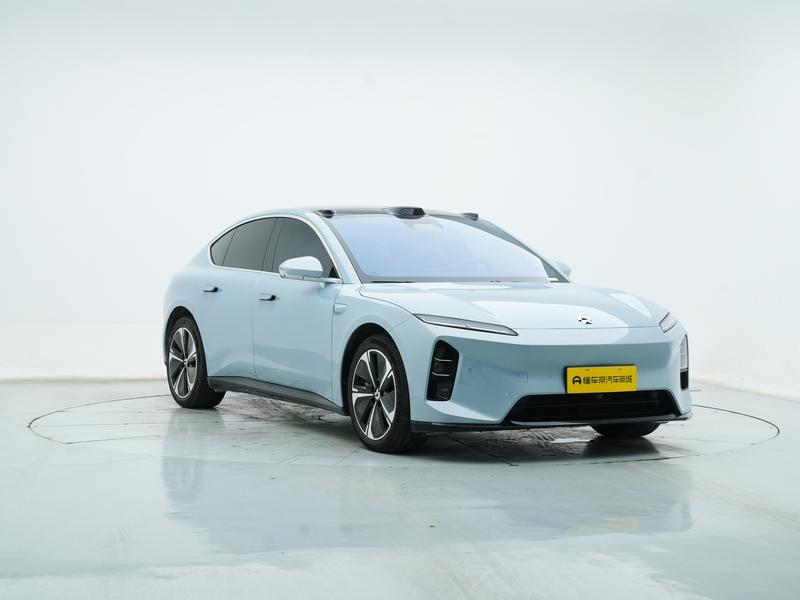 NIO NIO ET5 2025
