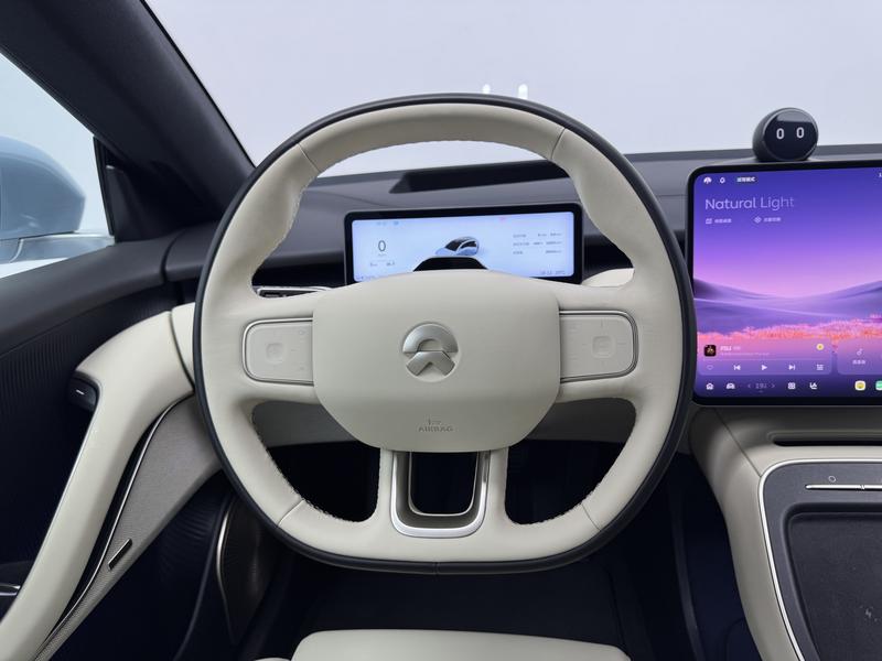 NIO NIO ET5 Touring 2025