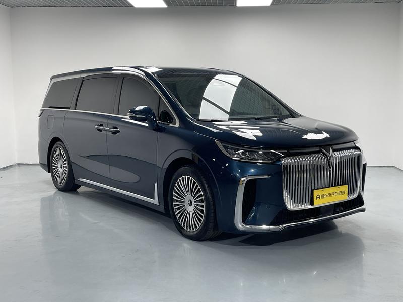 Voyah Lantu Dreamer PHEV 2025