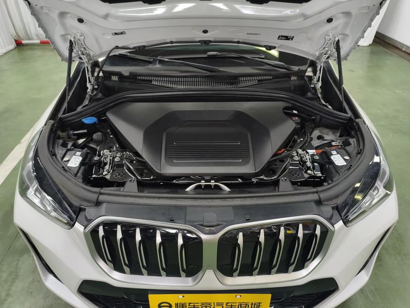 BMW BMW iX1 2024