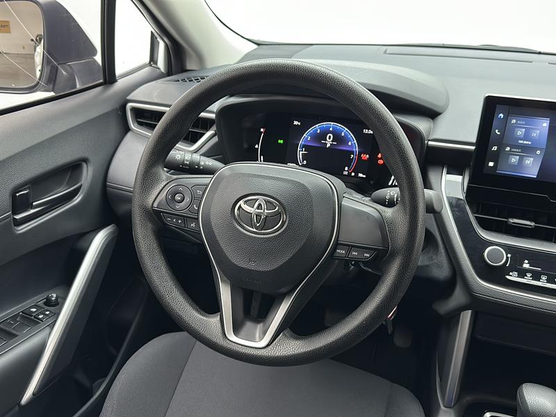 Toyota Frontlander 2024