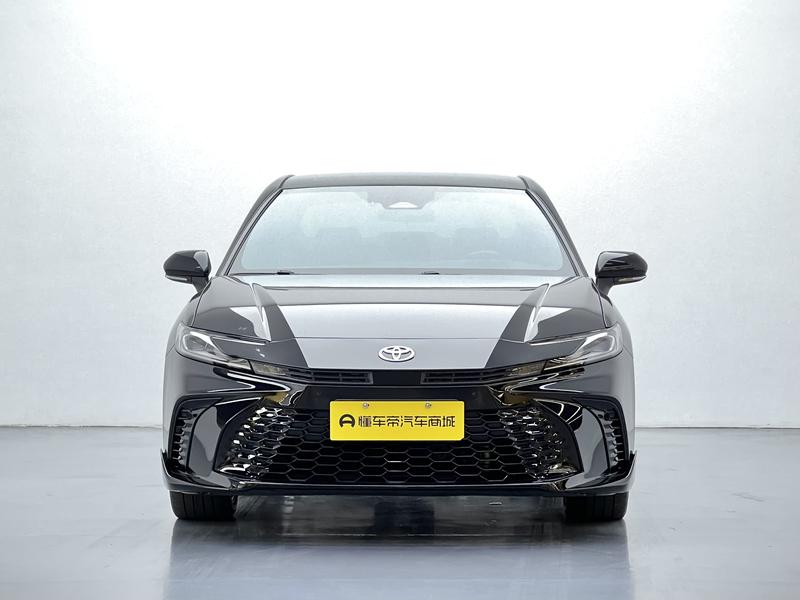 Toyota Camry 2024