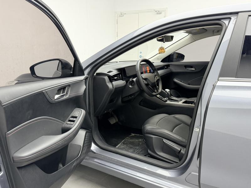Roewe Roewe i5 2024