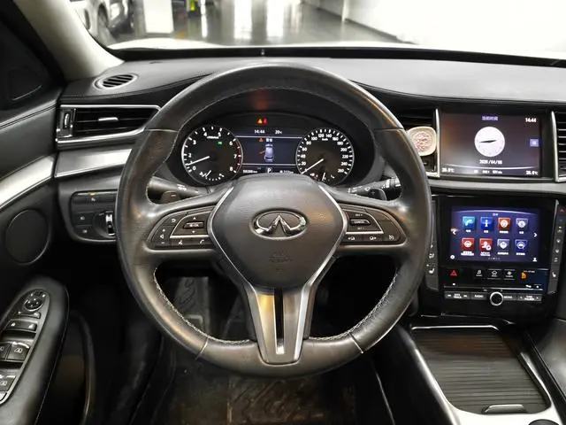 Infiniti Infiniti QX50 2.0T two-wheel drive fashion version