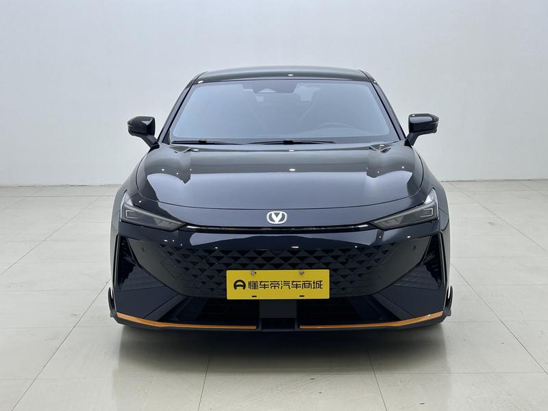 Changan Changan UNI-V 2024