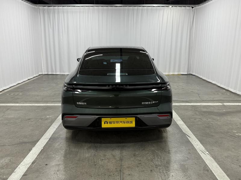 Geely Galaxy Galaxy Star Shine 8 PHEV 2025