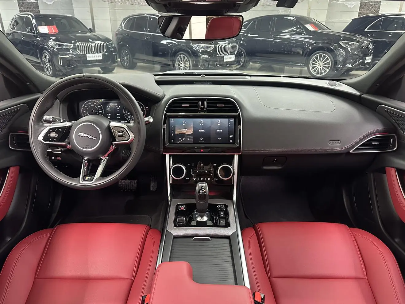 Jaguar Jaguar XEL 2.0T 250PS R-DYNAMIC S Enterprising Sports Edition