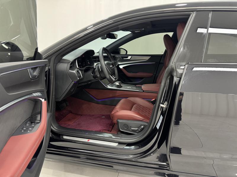 Audi Audi A7L 2024