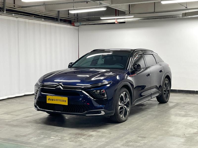 Citroen Versailles C5 X 2024