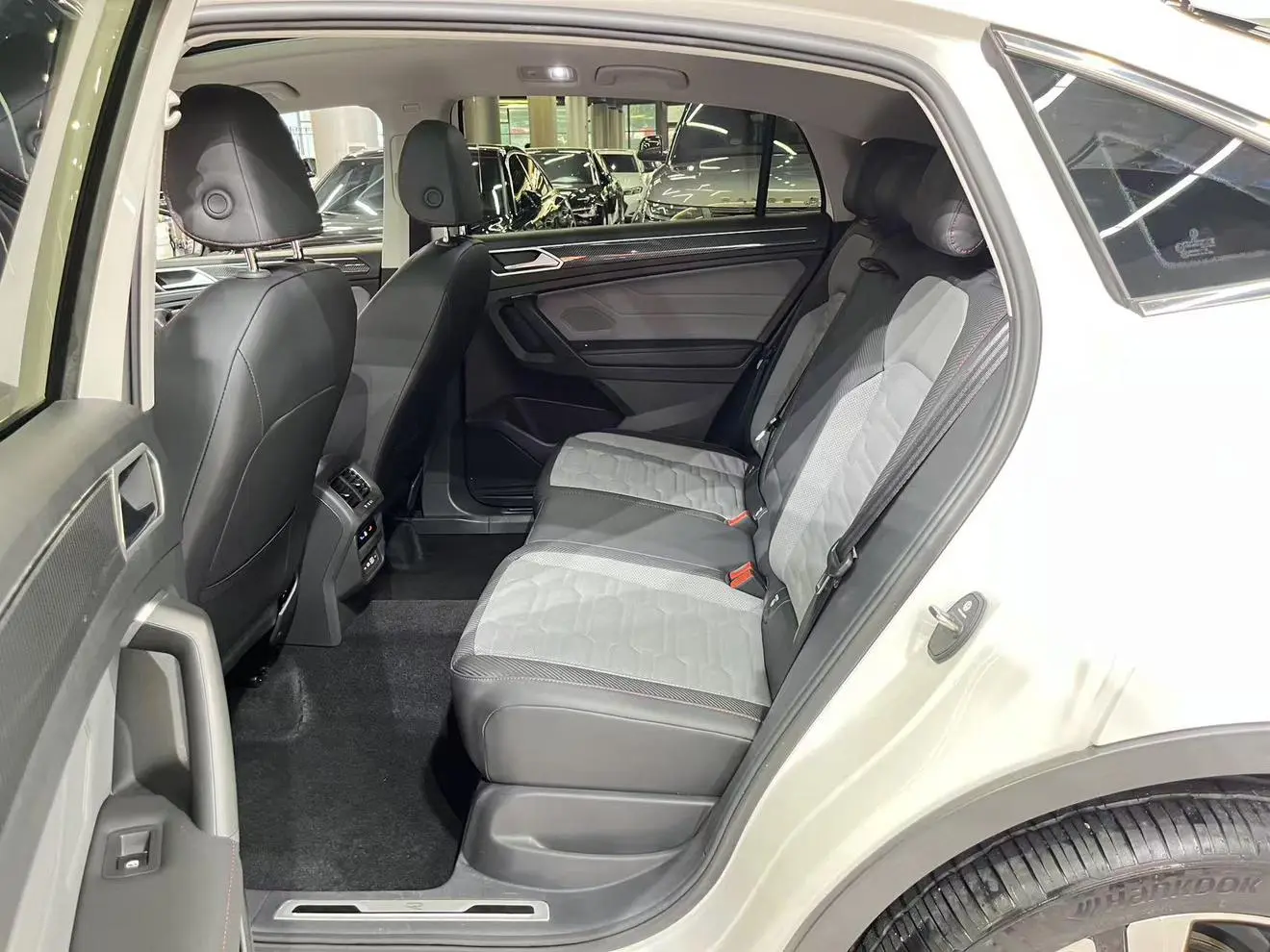Volkswagen Tiguan X Facelifted 330TSI two-wheel drive ultimate edition