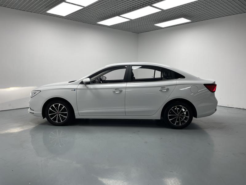 Roewe Roewe i5 2020