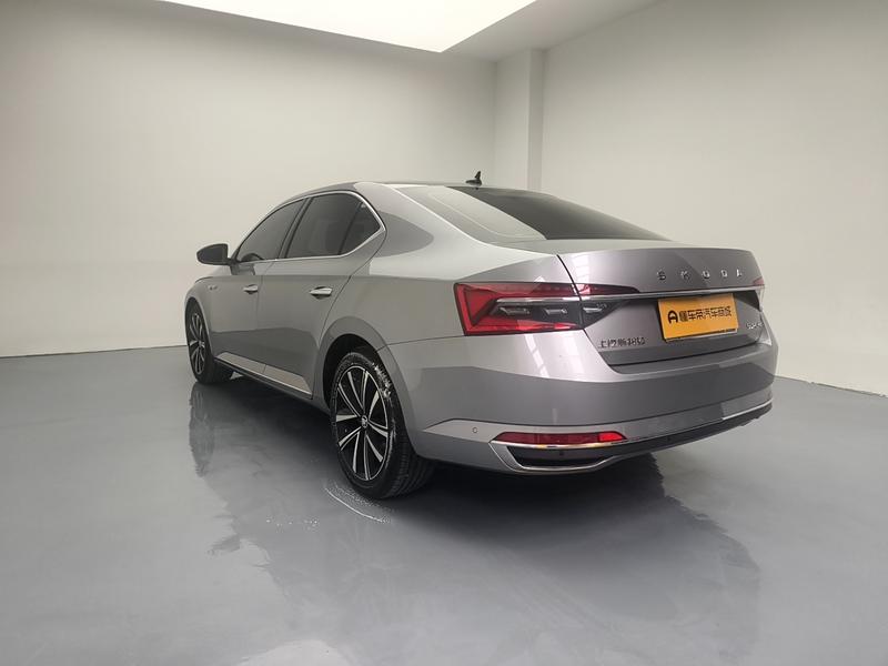 Skoda Superb 2023