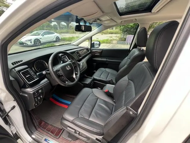 Honda Ai Lishen 2.4L Deluxe Edition