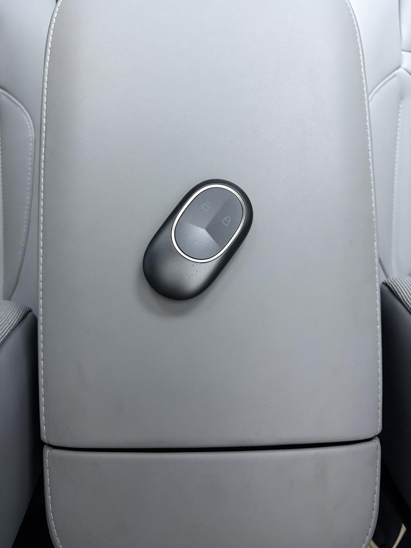 NIO NIO ET5 2024