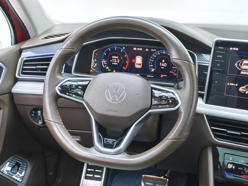 Volkswagen Tiguan L 2022