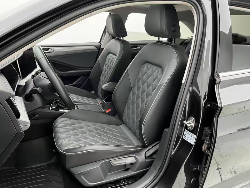 Volkswagen Sagitar 2023