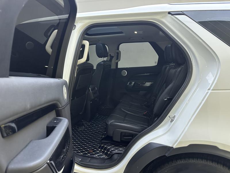 Land Rover discover 2017