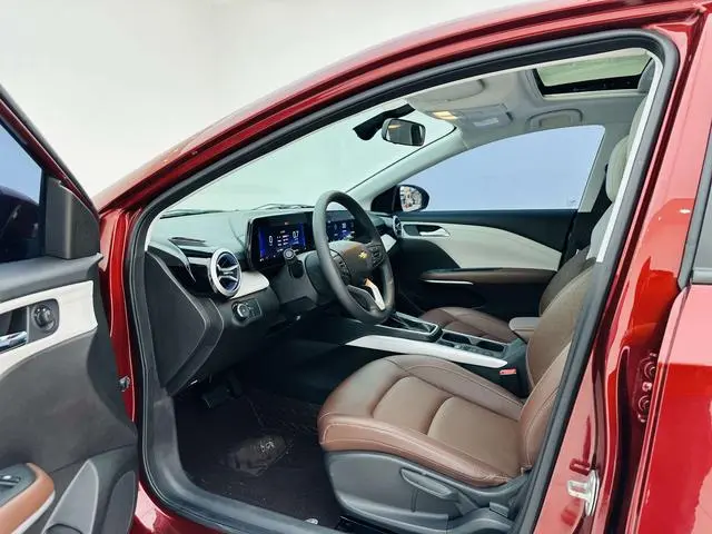 Chevrolet Cruze 1.5L dual clutch WOW Benefit edition