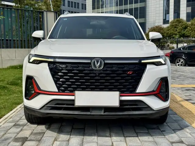 Changan Changan CS35 PLUS Blue Whale NE 1.4T DCT Premium Type